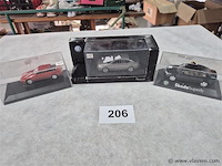 Lot 3 stuks - afbeelding 1 van  3