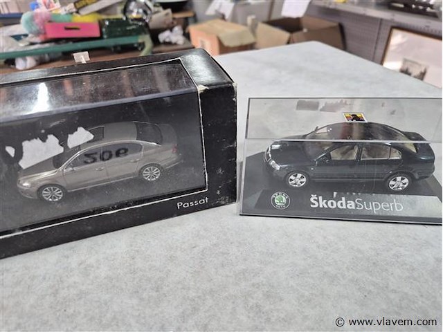 Lot 3 stuks - afbeelding 2 van  3