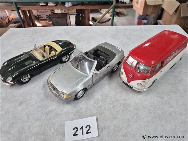 Lot 3 stuks - afbeelding 1 van  3