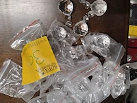 Lot 30 - bellen voor glazen luchter - afbeelding 1 van  2