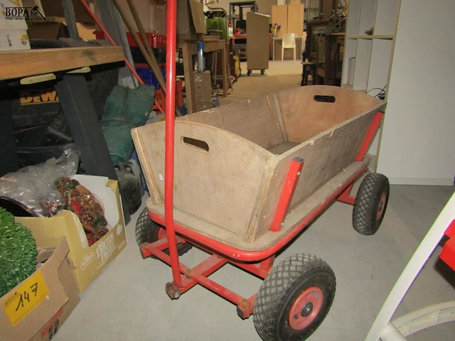 Lot 30 - bolderkar - afbeelding 2 van  2