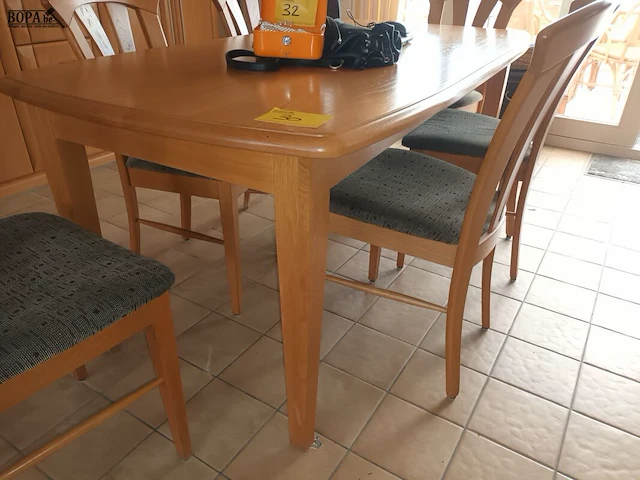 Lot 30 - eetkamertafel - afbeelding 2 van  3