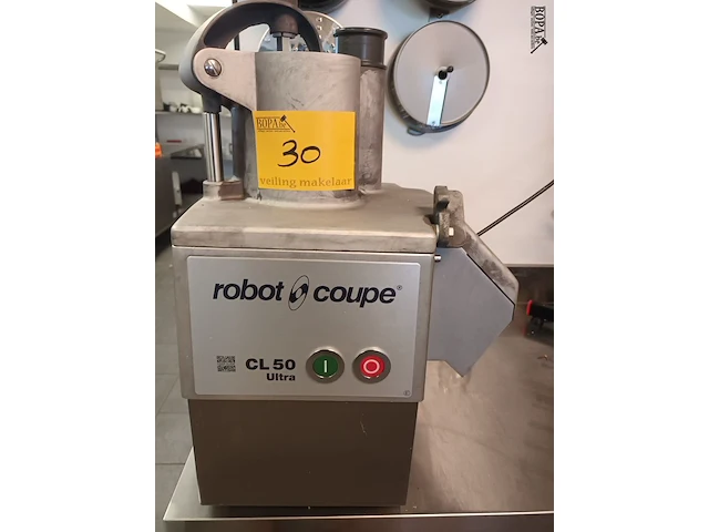 Lot 30 - groentensnijder robot coupe - afbeelding 2 van  4