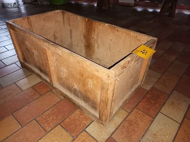 Lot 30 - houten kist zonder deksel - afbeelding 2 van  3