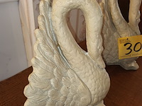 Lot 30 - koppel bloempotten - afbeelding 2 van  4