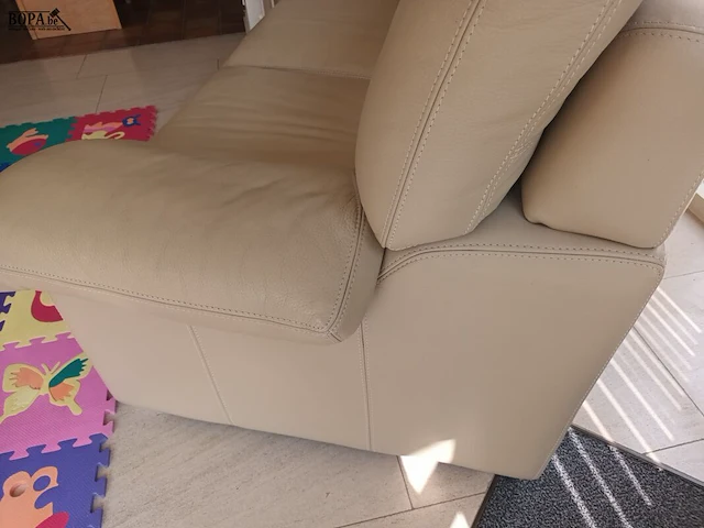 Lot 30 - lederen sofa - afbeelding 4 van  4