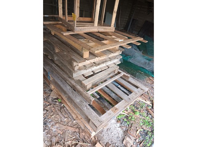 Lot 30 - lot houten palletten - afbeelding 3 van  4
