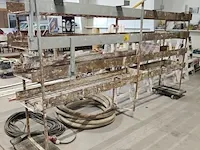 Lot 30 - metalen rek - afbeelding 1 van  3