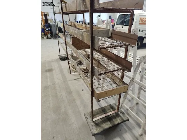 Lot 30 - metalen rek - afbeelding 3 van  3
