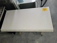 Lot 30 - naaitafel - afbeelding 1 van  3