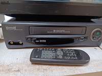 Lot 30 - platenspeler en videorecorder - afbeelding 3 van  3