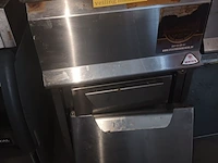 Lot 30 - professionele grill - afbeelding 3 van  4
