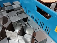 Lot 30 - rvs vormen voor bordschikking 200 stuks - afbeelding 3 van  3