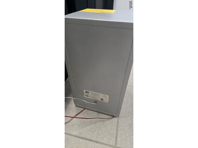 Lot 30 - speakers wigo agostic a 11 2 stuks - afbeelding 2 van  4
