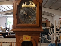 Lot 30 - staande klok - afbeelding 1 van  5