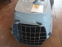 Lot 30 - transportbak voor kleine huisdieren - afbeelding 1 van  2