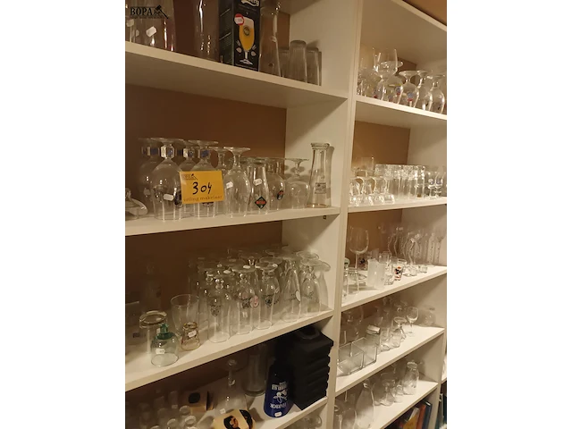 Lot 304 - diverse glazen - afbeelding 1 van  6