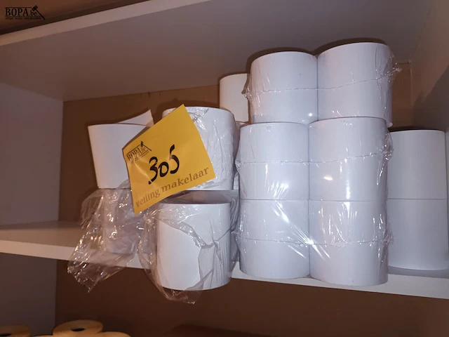 Lot 305 - rollen ticketpapier. 50 stuks - afbeelding 3 van  3