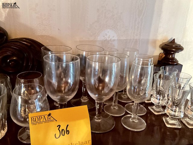 Lot 306 - diverse glazen drank - afbeelding 3 van  4