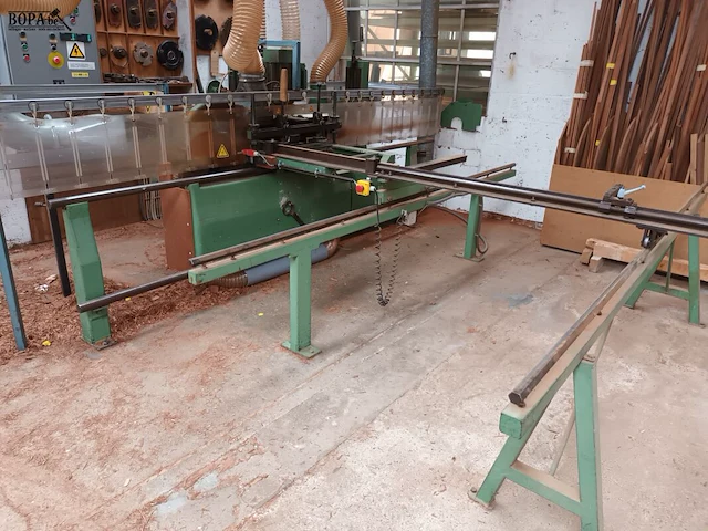 Lot 307 - enkele pennenbank - afbeelding 2 van  5
