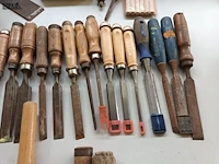 Lot 307 - houtbeitels. 64 stuks - afbeelding 4 van  6