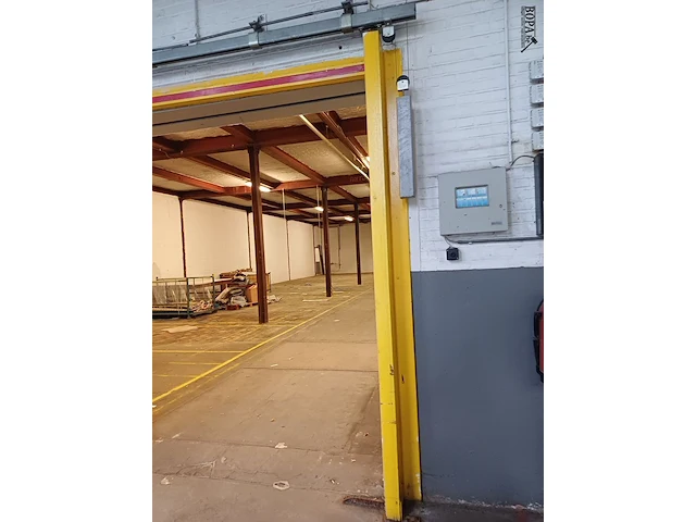 Lot 308 - schuifpoort op rails - afbeelding 2 van  6