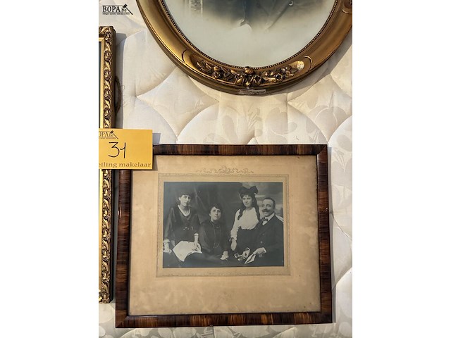Lot 31 - fotokaders familie, 3 stuks - afbeelding 5 van  5