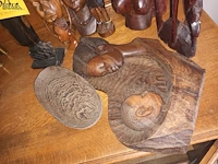 Lot 31 - houten decoratie. 9 stuks - afbeelding 4 van  4