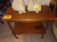 Lot 31 - houten serveerwagentje - afbeelding 1 van  5