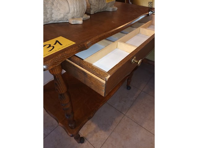 Lot 31 - houten serveerwagentje - afbeelding 5 van  5