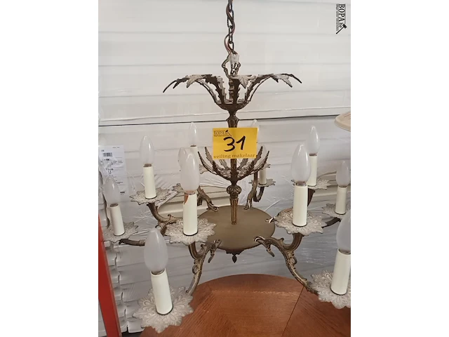 Lot 31 - koperen luster - afbeelding 8 van  8