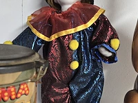 Lot 31 - lotje diversen, clown, blik en 2 muziekale items - afbeelding 3 van  4