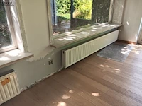 Lot 31 - radiatoren. 8 stuks - afbeelding 2 van  5