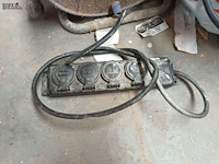 Lot 31 - verlengkabels. 3 stuks - afbeelding 3 van  4