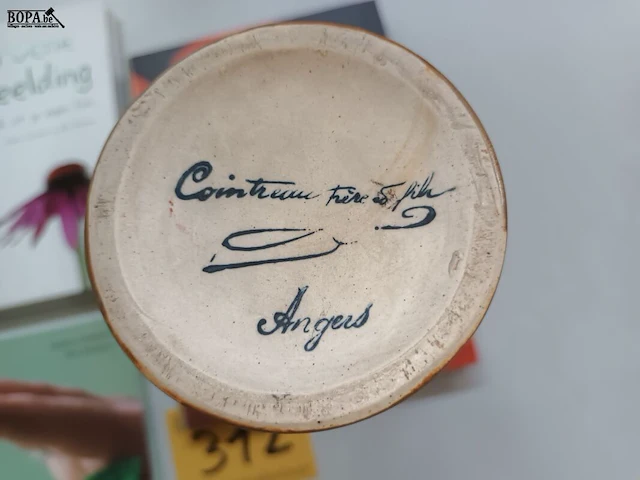Lot 310 - amphore vaas - afbeelding 4 van  4