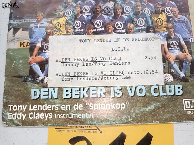 Lot 311 - vinyl plaat club brugge - afbeelding 2 van  3