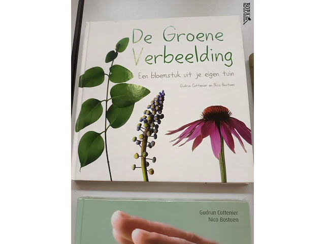 Lot 312 - boeken bloemschikken. 3 stuks - afbeelding 3 van  4
