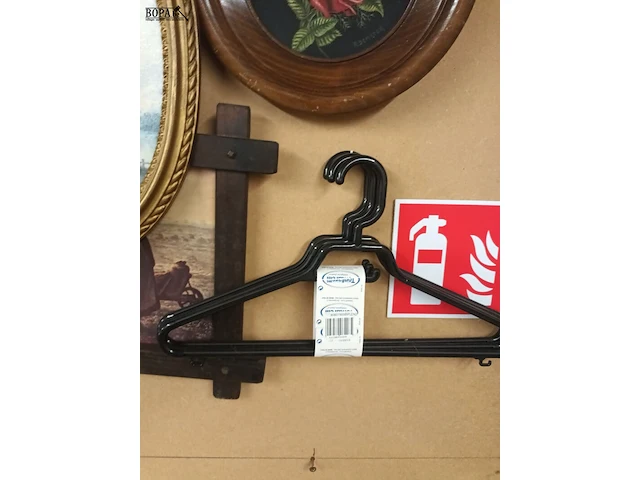 Lot 313 - wanddecoratie. 8 stuks - afbeelding 5 van  5