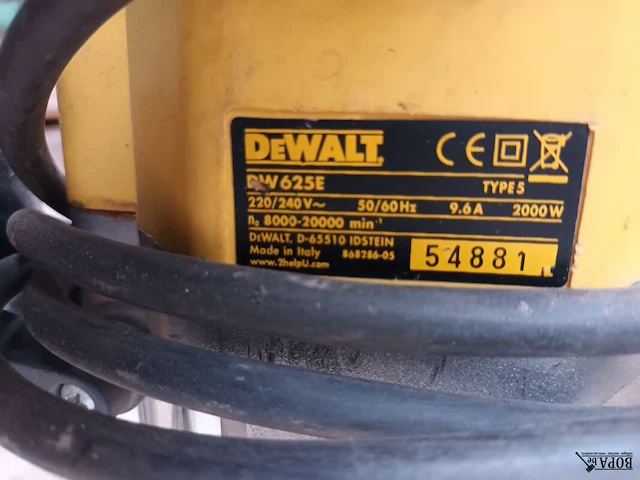 Lot 314 - bovenfrees dewalt - afbeelding 3 van  3