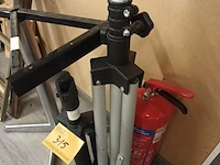 Lot 315 - statief. 3 stuks - afbeelding 2 van  4