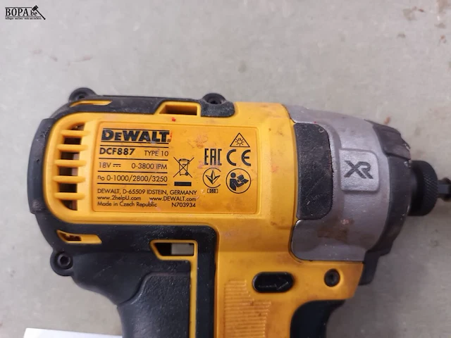 Lot 316 - accu boormachine dewalt - afbeelding 2 van  2