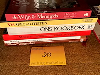 Lot 319 - kookboeken, 6 stuks