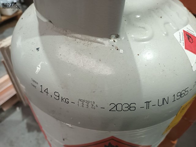 Lot 32 - aangebroken gasflessen. 2 stuks - afbeelding 2 van  4