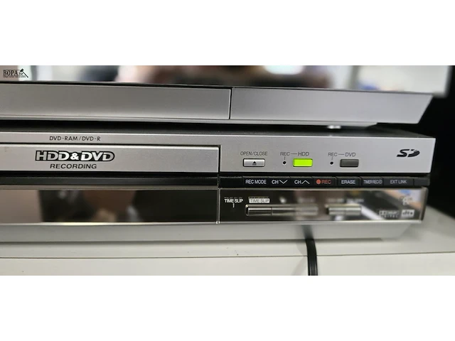 Lot 32 - dvd panasonic tupt 600 - afbeelding 2 van  3