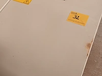 Lot 32 - elektriciteitskast met zekeringen - afbeelding 6 van  7