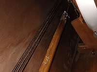 Lot 32 - houten muurklok - afbeelding 4 van  5