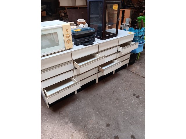 Lot 32 - ladekastjes. 4 stuks - afbeelding 2 van  2