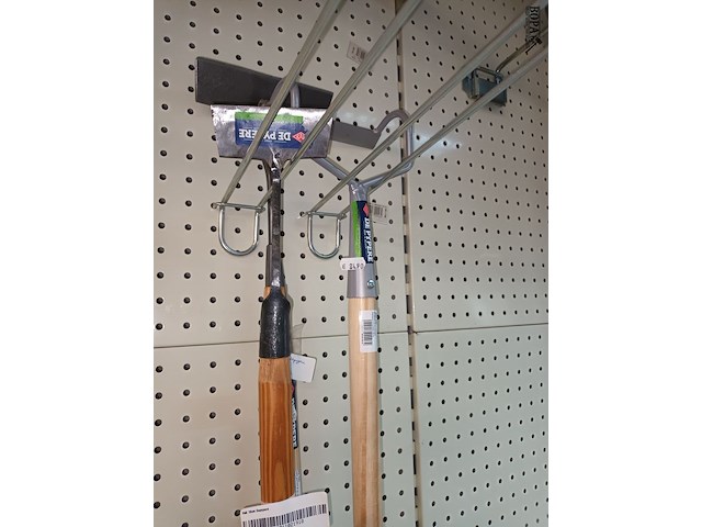 Lot 32 - stekers en hak. 3 stuks - afbeelding 3 van  4