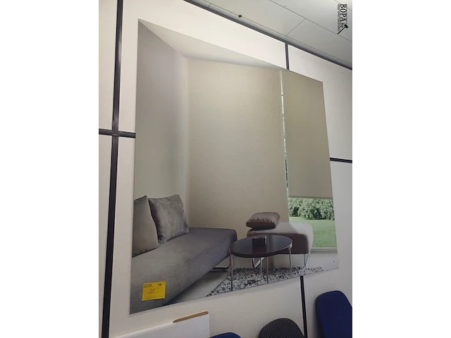 Lot 32 - wandfoto’s. 2 stuks - afbeelding 1 van  4