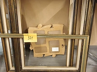 Lot 321 - kaders en fotokaders. 6 stuks - afbeelding 1 van  4